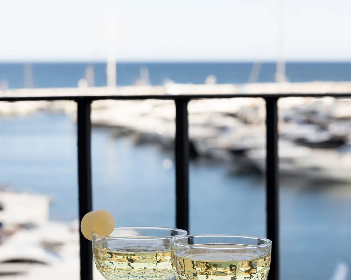 a2a3e0be-6f8a-4c2b-9d90-0b60cc83d229