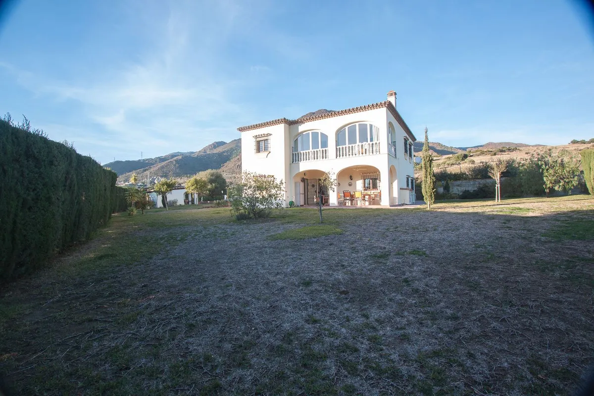 481b5de4-2717-4f7e-a525-38317e8ef201