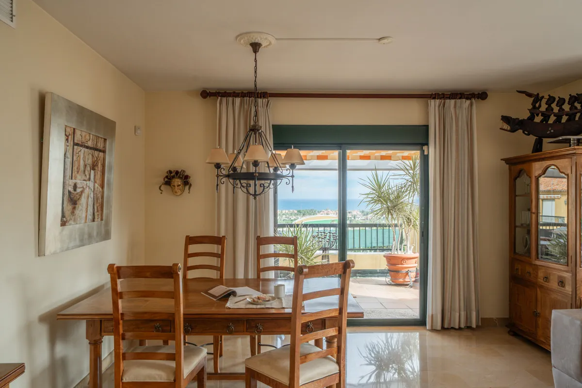 0ddf6867-ad8d-4cc6-b864-cab5bcef9071