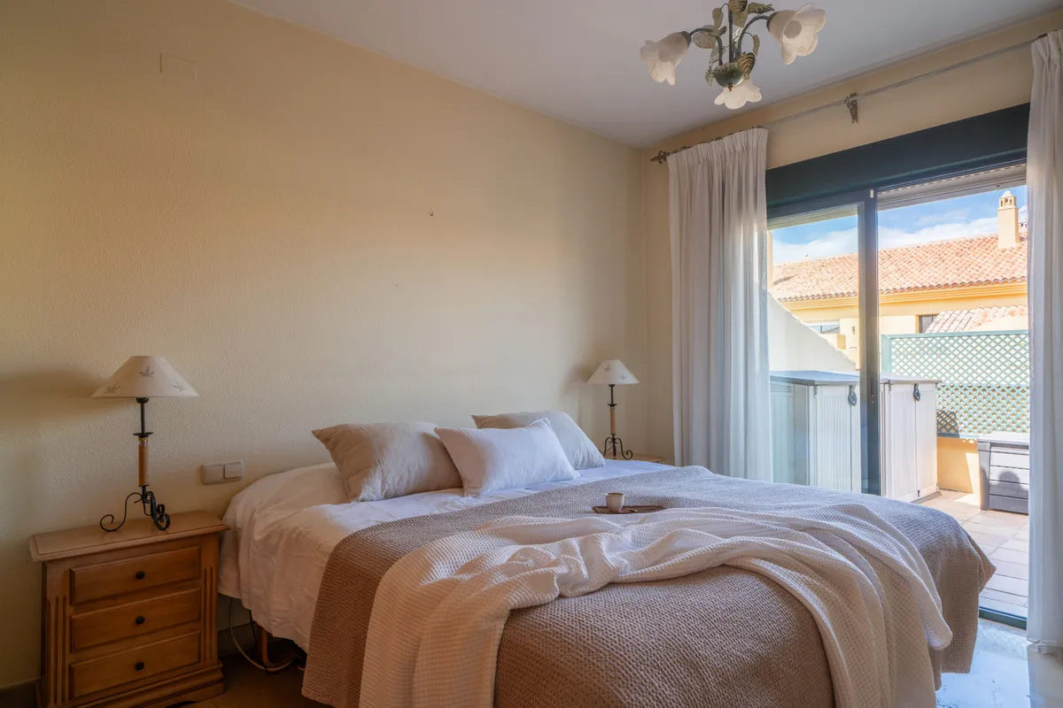 f4f9169f-73e3-4c60-bae1-6f738576b5d9