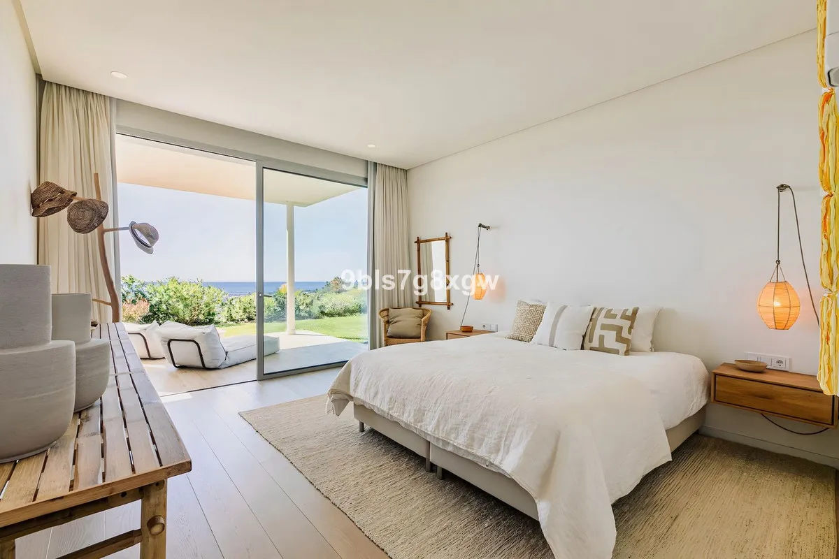 0aa3b855-1399-404f-acdb-7647eb29a275