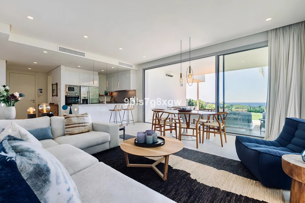 66119a83-a0e0-4a33-ac6c-35104fbef971