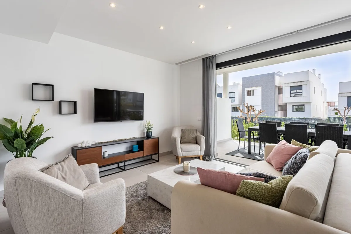 b1d96f11-d095-4de7-8770-d49dfb7cd848