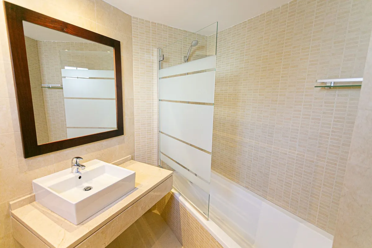 11ebdadf-0687-4aa5-8208-f14131786531