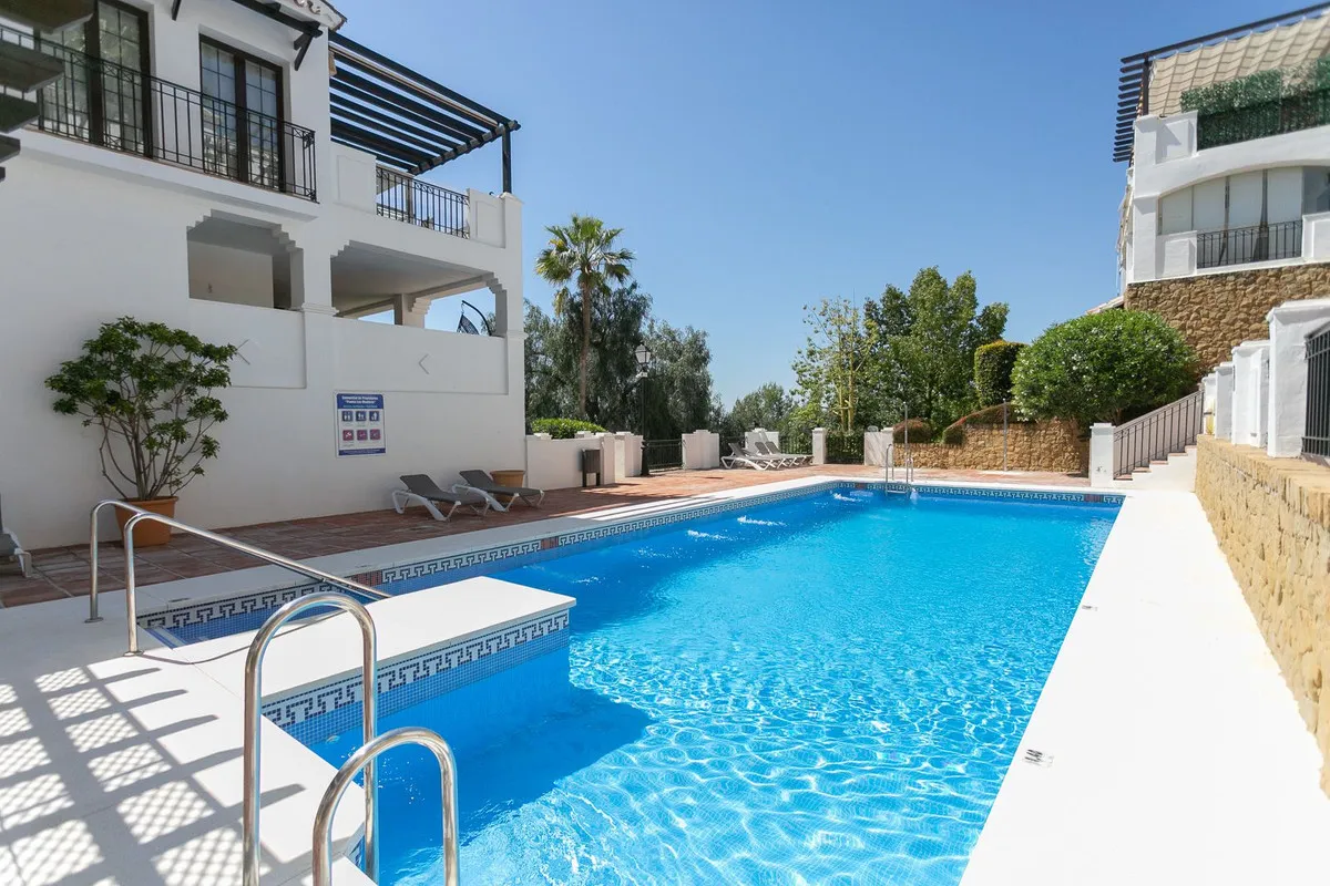 ca39c385-89c6-4f86-a3e9-996e7c51b0da