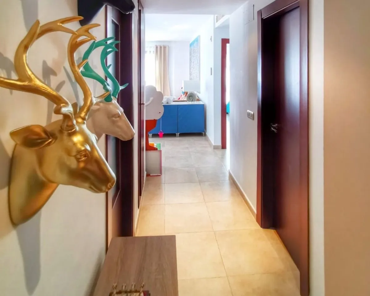 92a9c594-8f2d-468f-bc95-5e9a707d8591