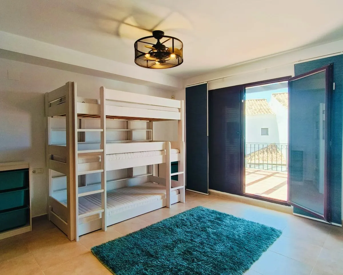 d4148ce4-f7a2-46f7-9fd7-59fdd2fdece8