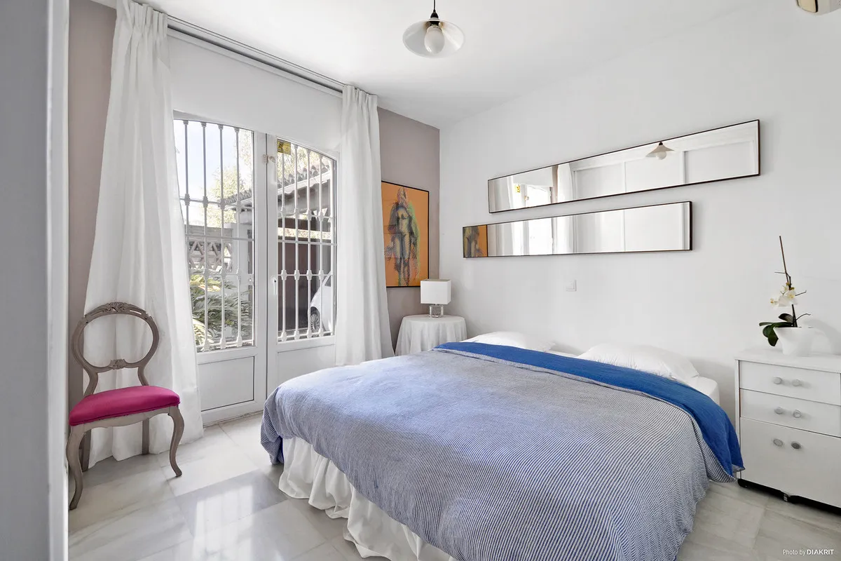 ef6ef527-e4fa-4986-8f09-d9642d49ea87