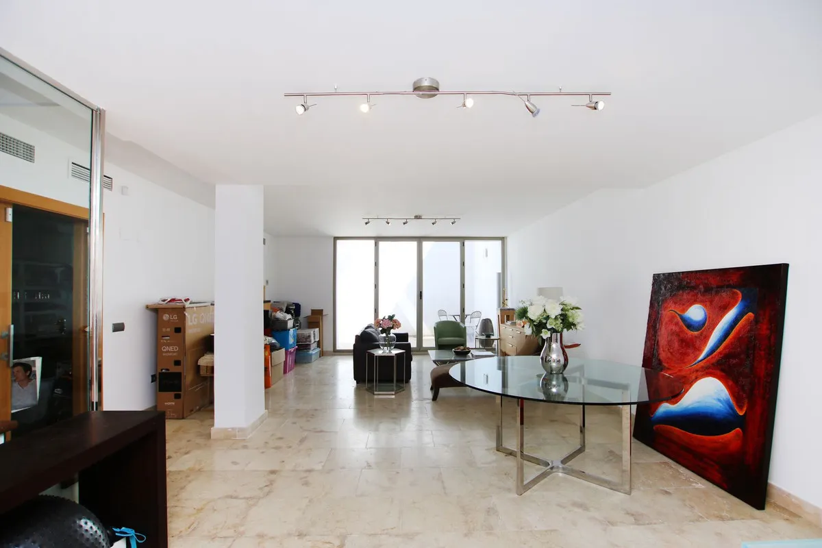 84a0691f-455b-418b-8389-8002522be9de