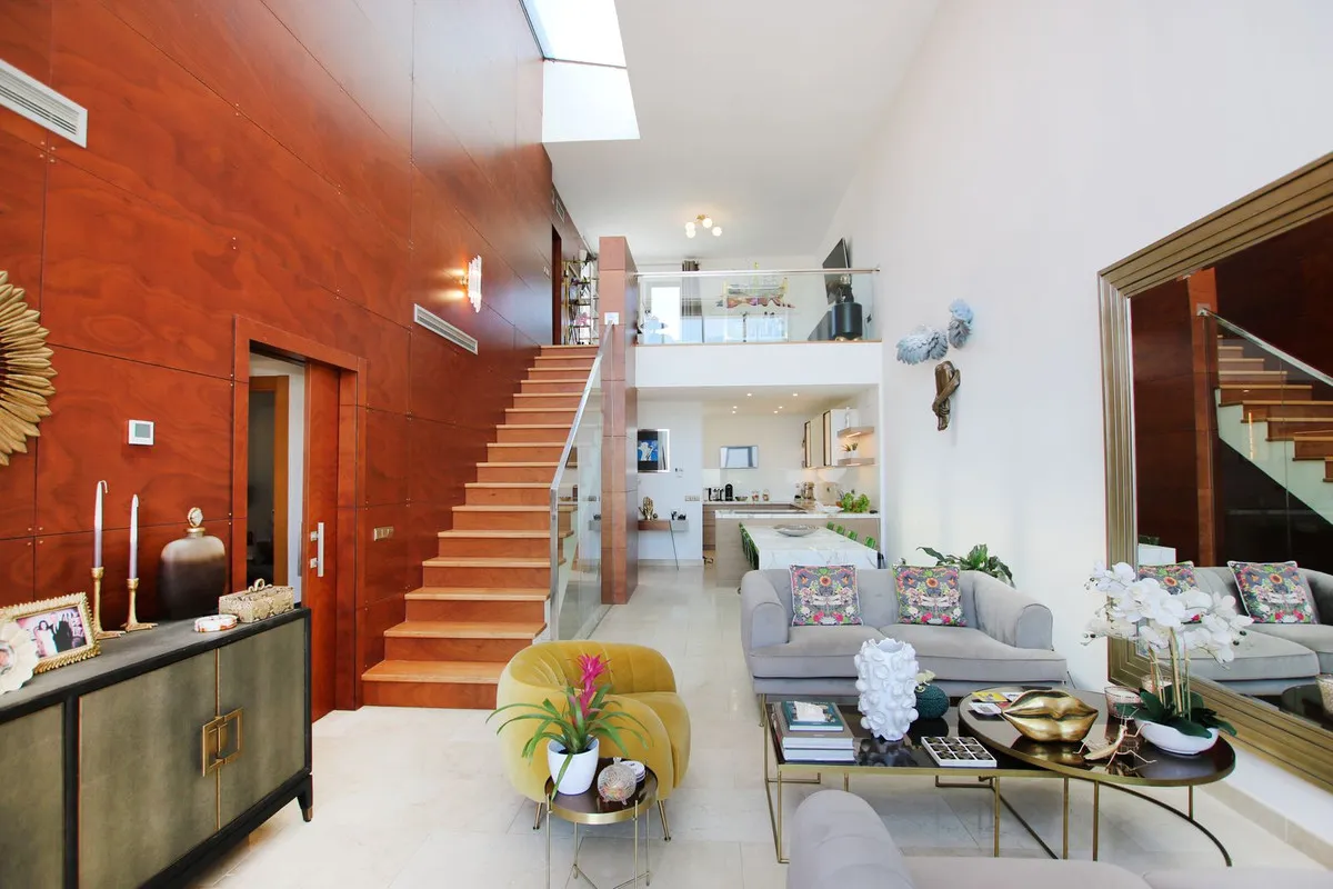 97acde99-be67-4e19-82f6-2916bb9b90b6