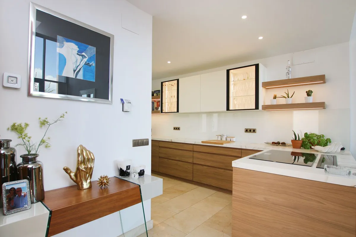 99edbff7-c9d9-4bd3-899c-e11555798f01