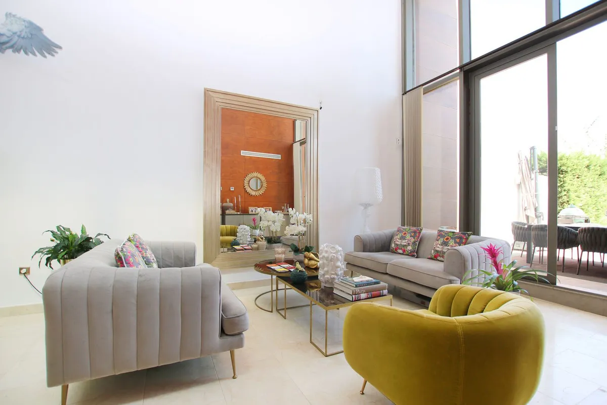 caf94170-24c4-4b19-ab2d-8c17d83cd7f7