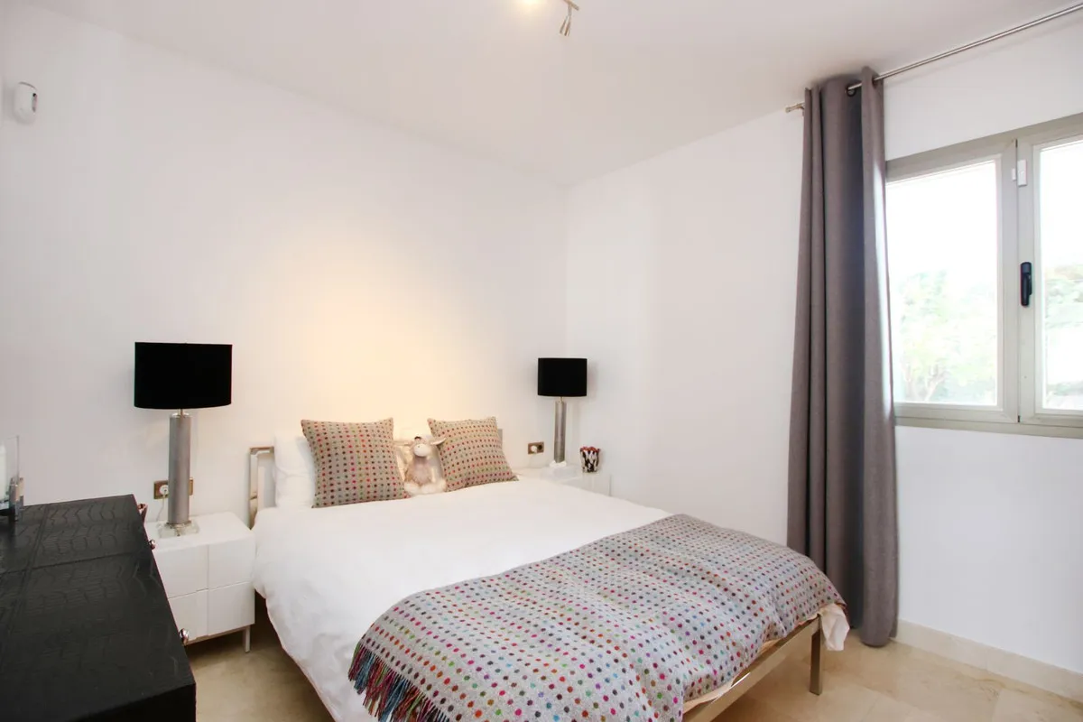 f3dc6462-e21b-43bb-9ca5-c7c6d9b91e7d