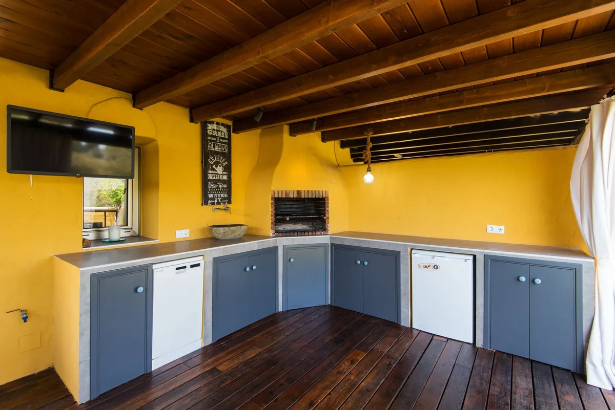 b09fc60b-5ba8-46af-84bf-8d5bf0bef5e3