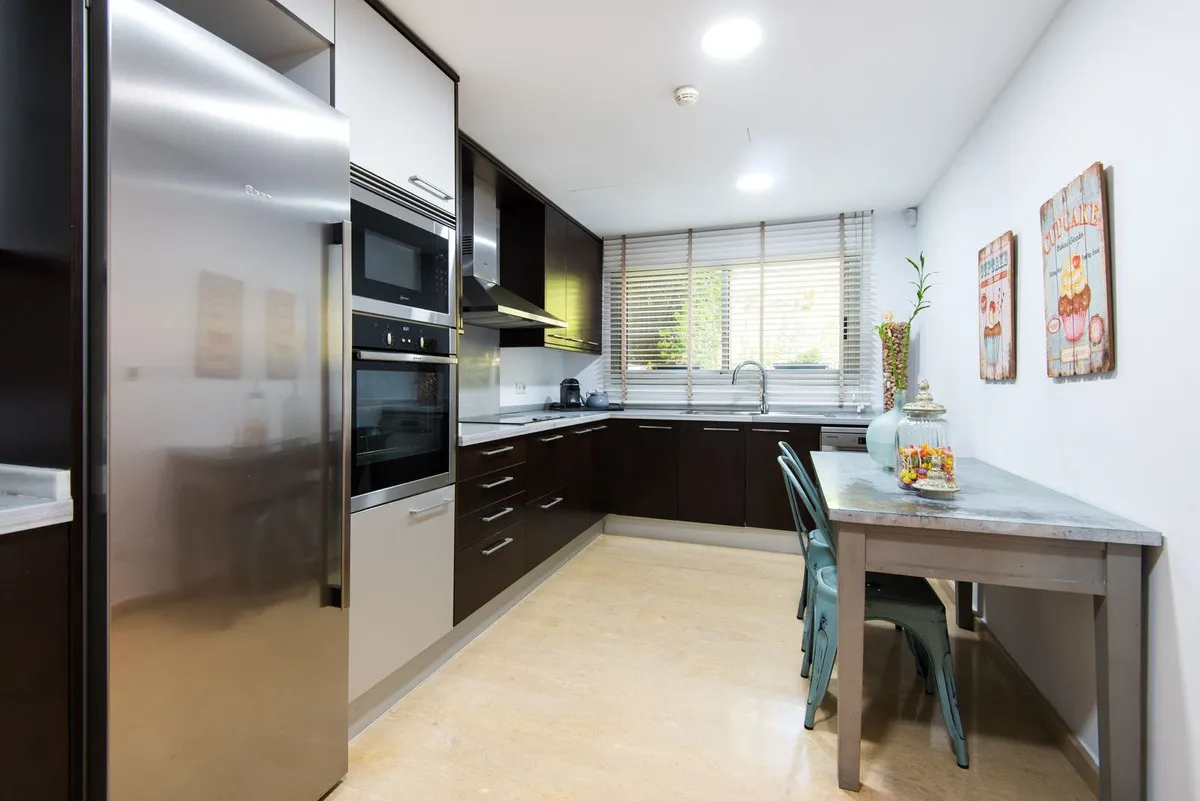 b68e4414-c38f-40db-b4b1-816cf54abe2b