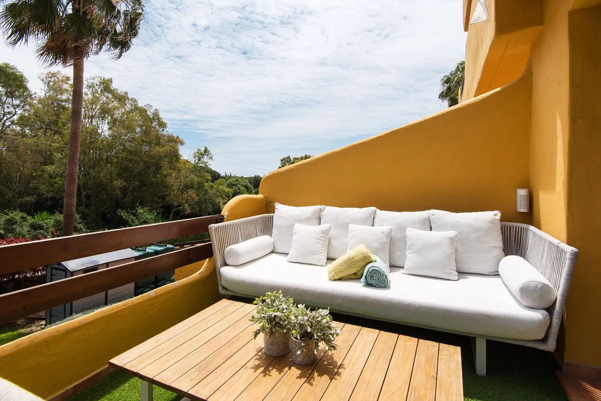 c9257278-50b8-43ee-a99e-b702a4650885