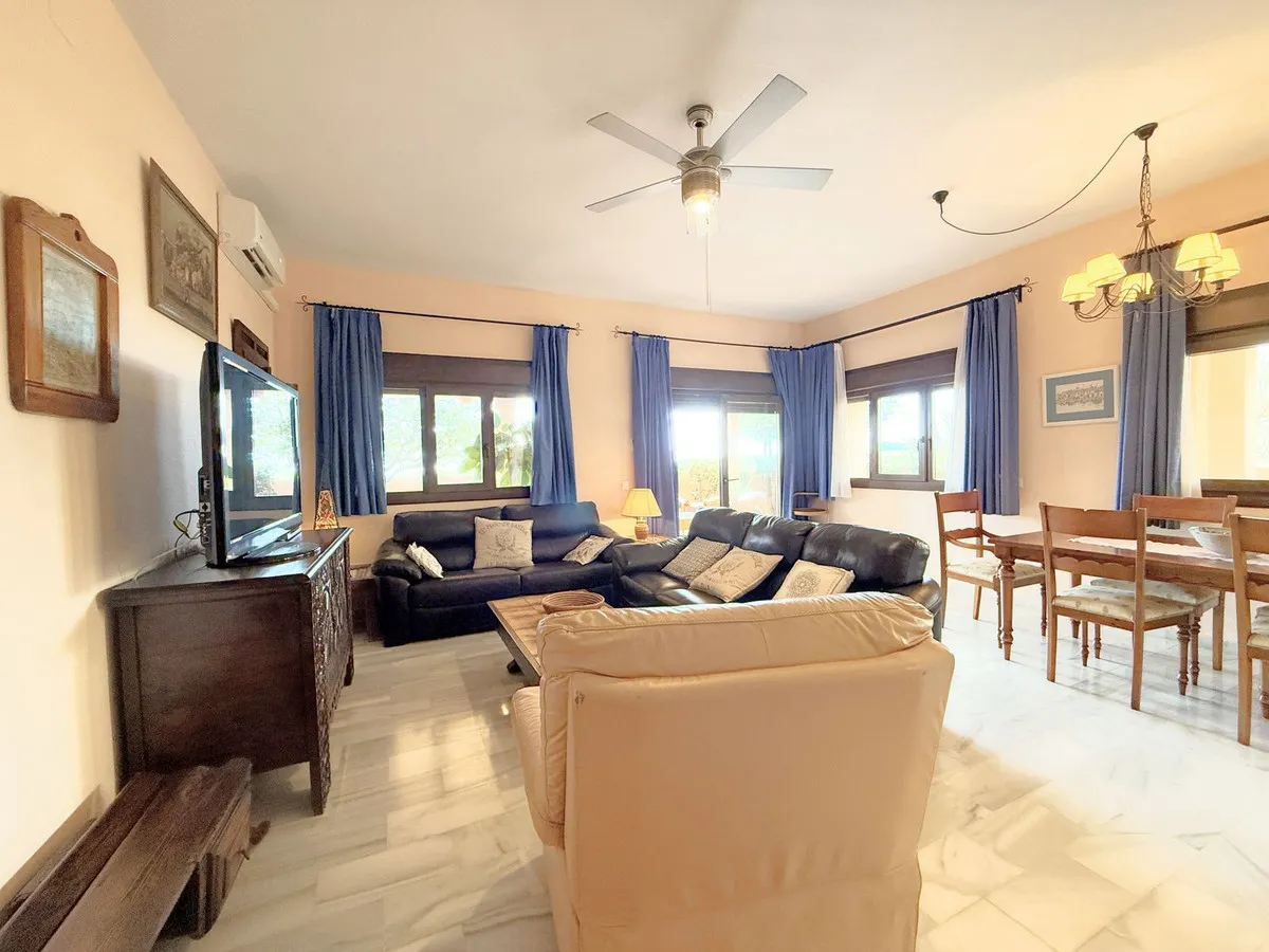 24bd4e4d-0a17-473d-bb68-99dbb9f4b6d2