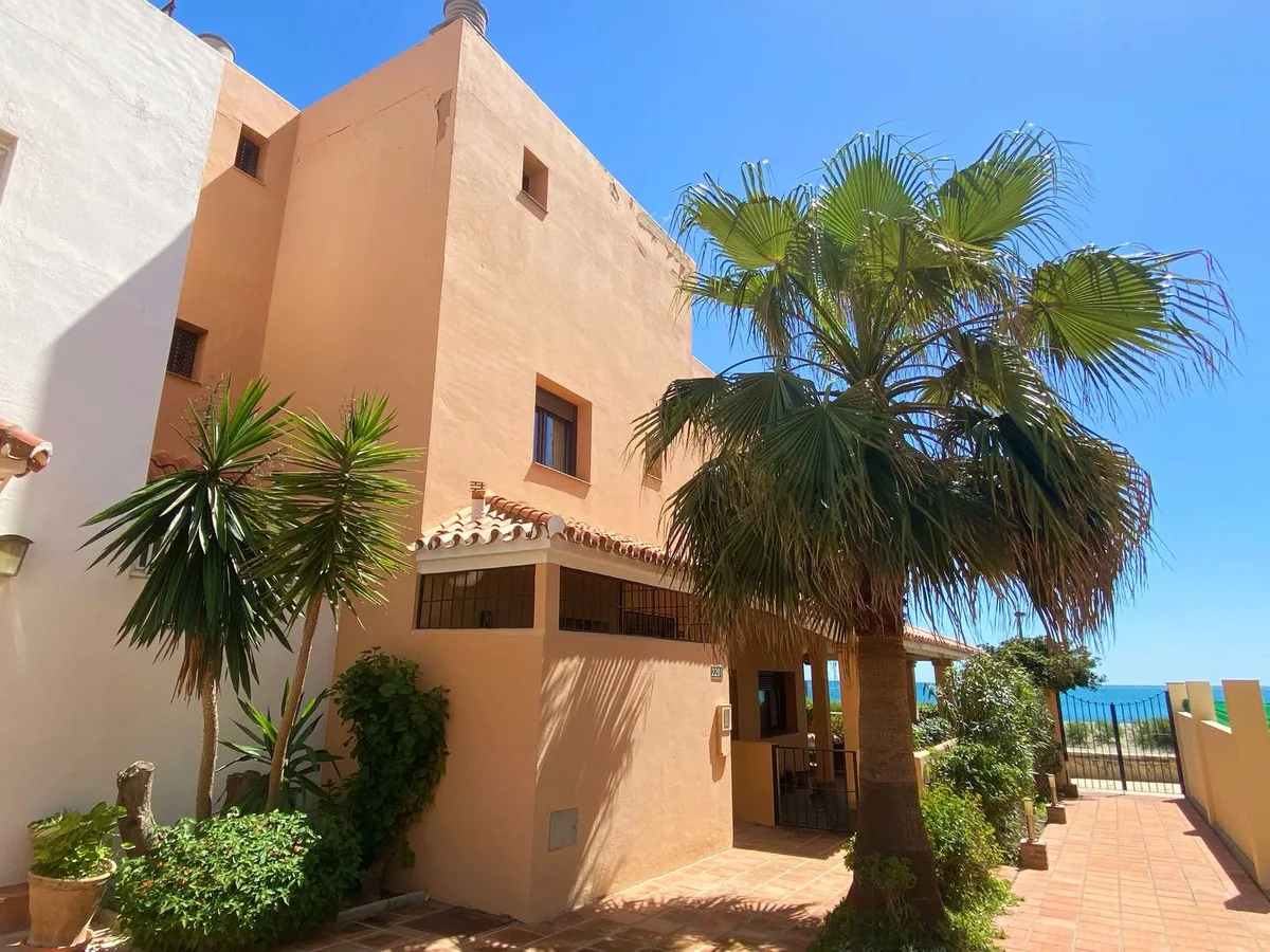 263e0e56-9e3c-49f2-b305-2c6129df2b9f