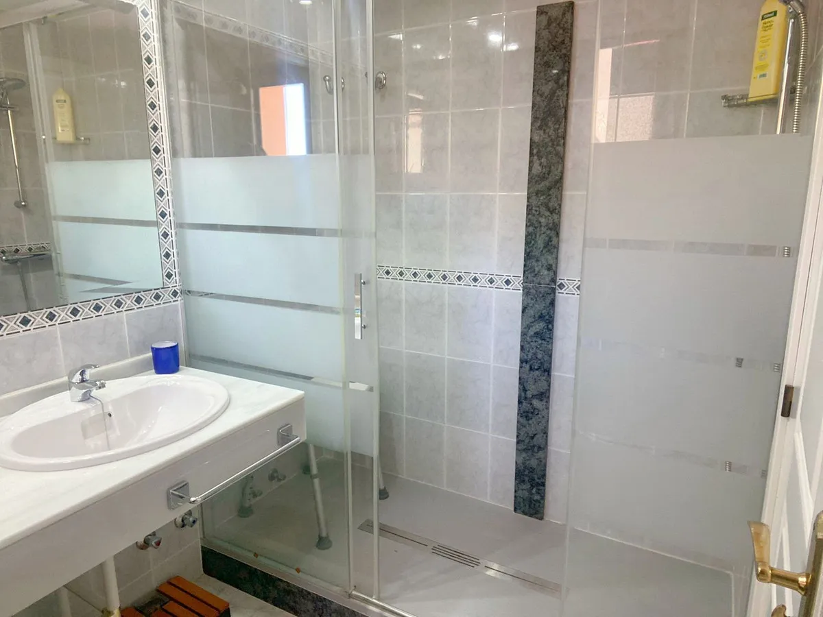 3449fce4-d39c-41dd-b9be-e563c3768f27