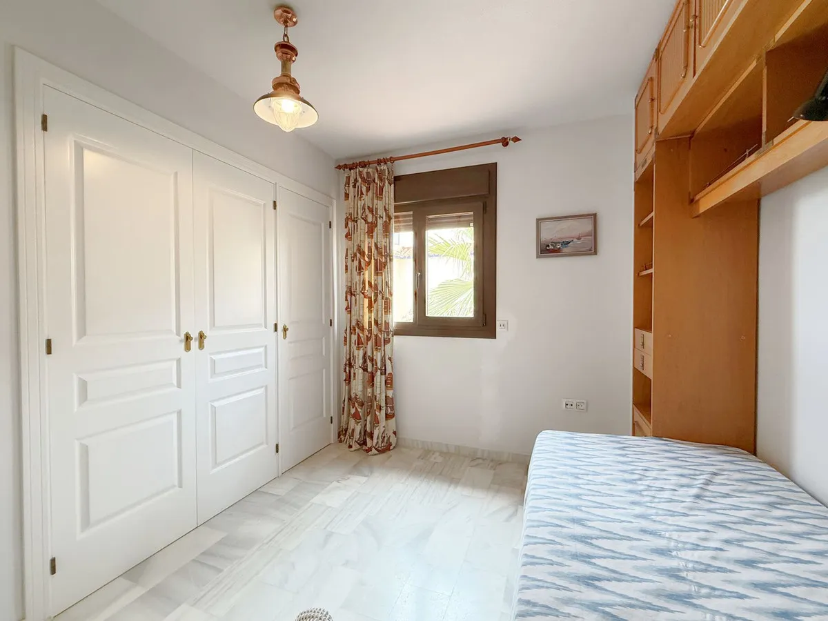 3b60523a-f030-4fdf-860b-da017be85e02