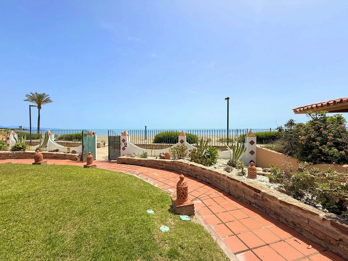 5ce53c4c-67a4-41b0-a2d3-c11889da5d5d