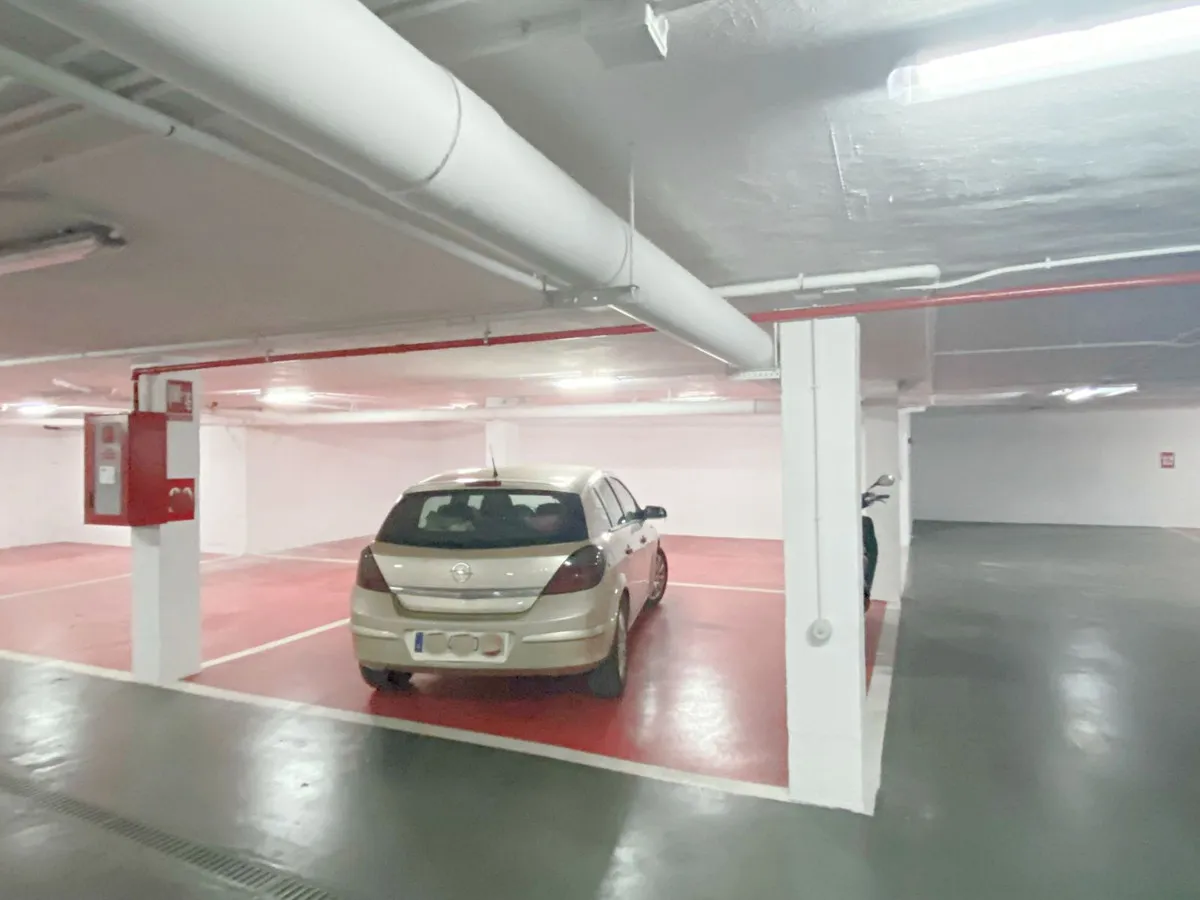 ff9fefe9-06ca-4adf-8067-75b702f77a93