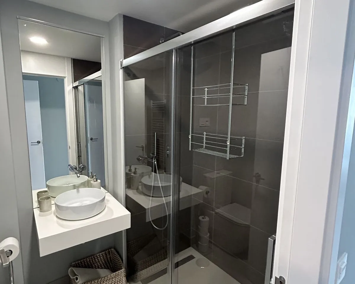 df798f36-0aa2-4501-87aa-79460c1bcef0