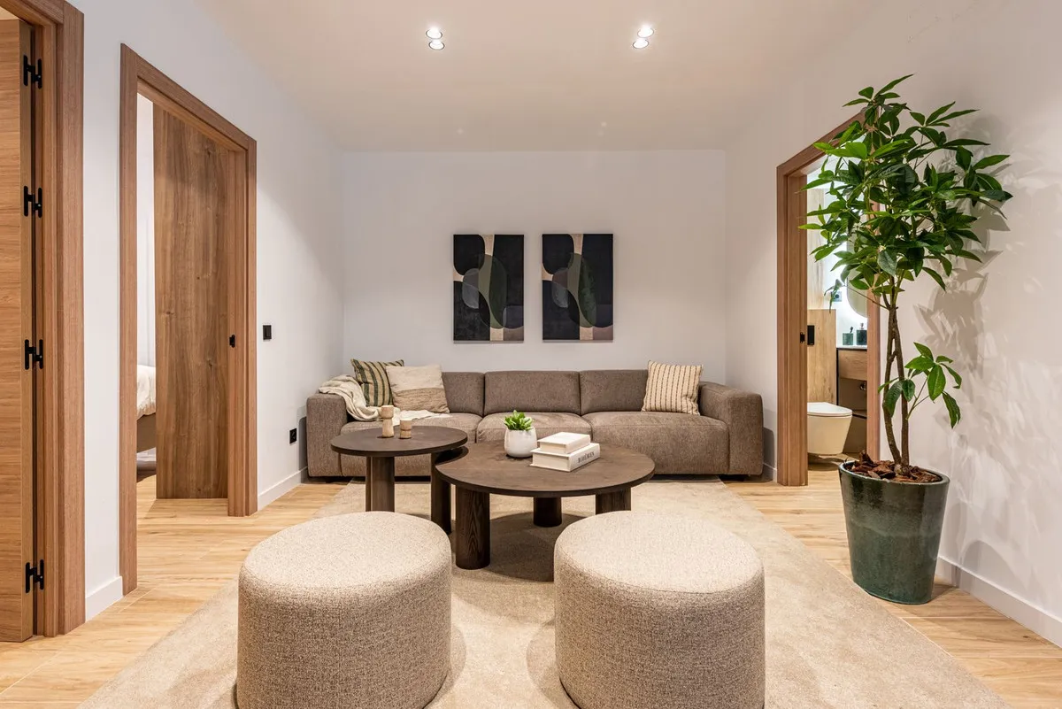 b96e4c6b-31e6-4f08-b647-627dd698efa8