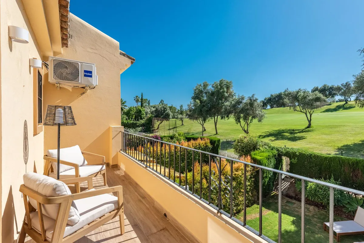 e2812e21-55ef-4b20-9d2d-7bacbb7bf922