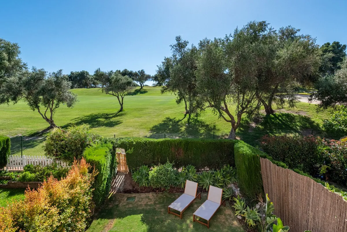 f9f61927-a871-4bc8-b4f0-f5ef57a33a76