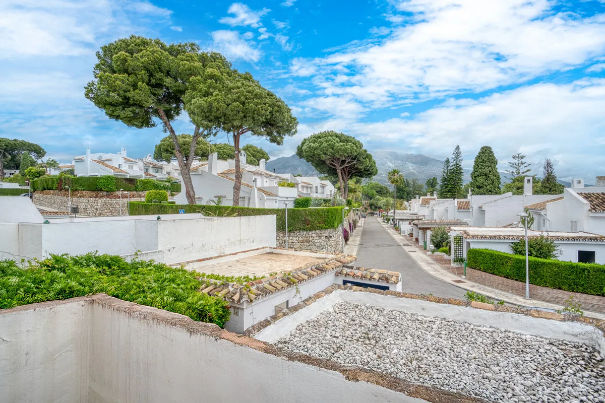 0e5577b8-ec07-4d13-805c-b03748eb25b2