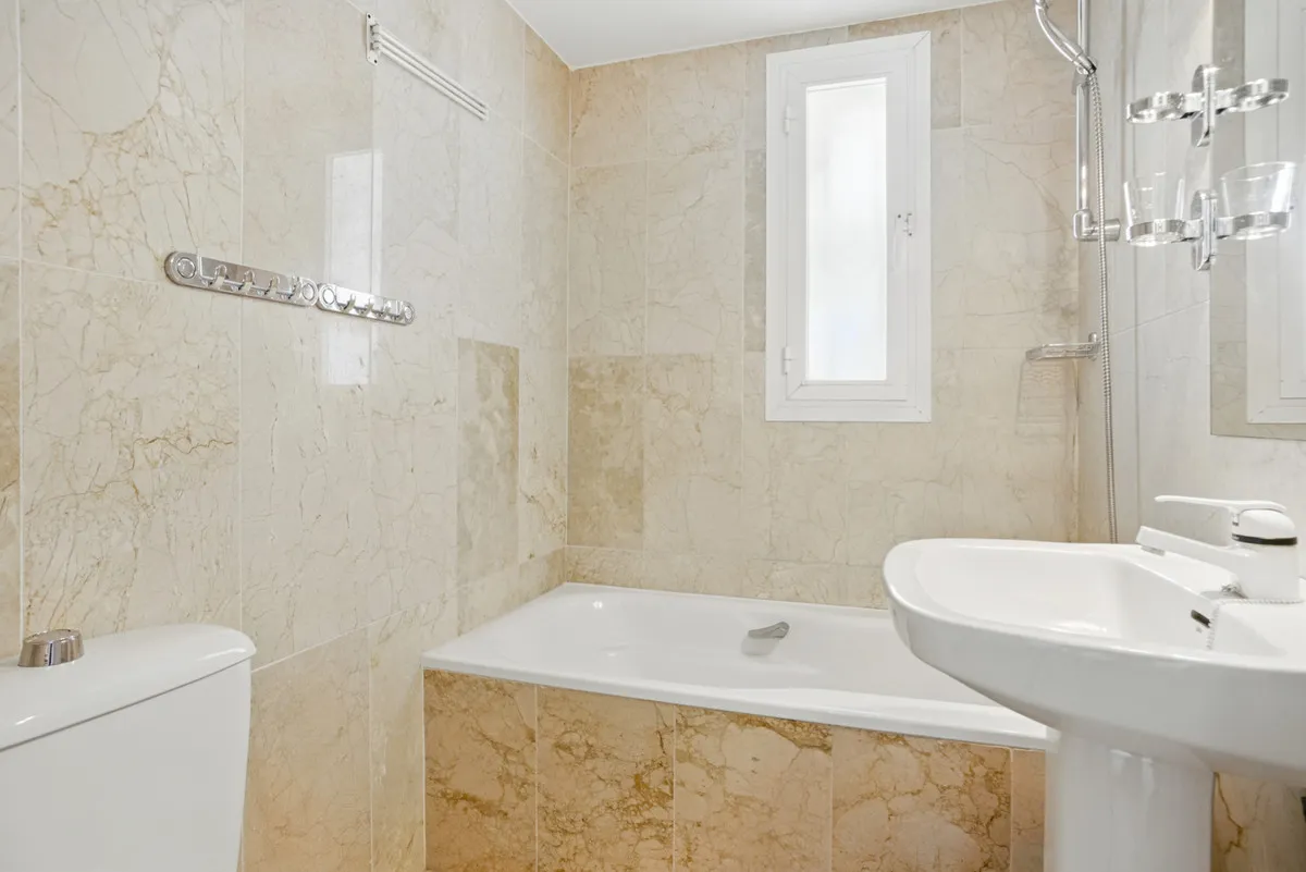 7145a58c-e8ee-4508-bf46-fbf9e93a1b0c