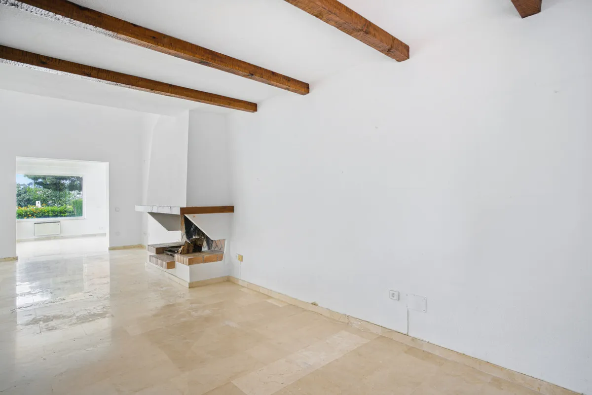 98f33b7b-09b6-4e8e-829b-e01b6745695d