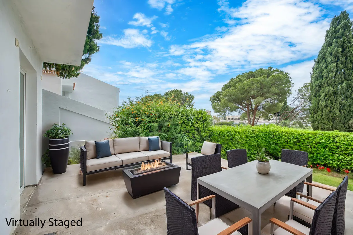 c6f8f094-4404-4a4e-8af3-e3ed59b3f84c