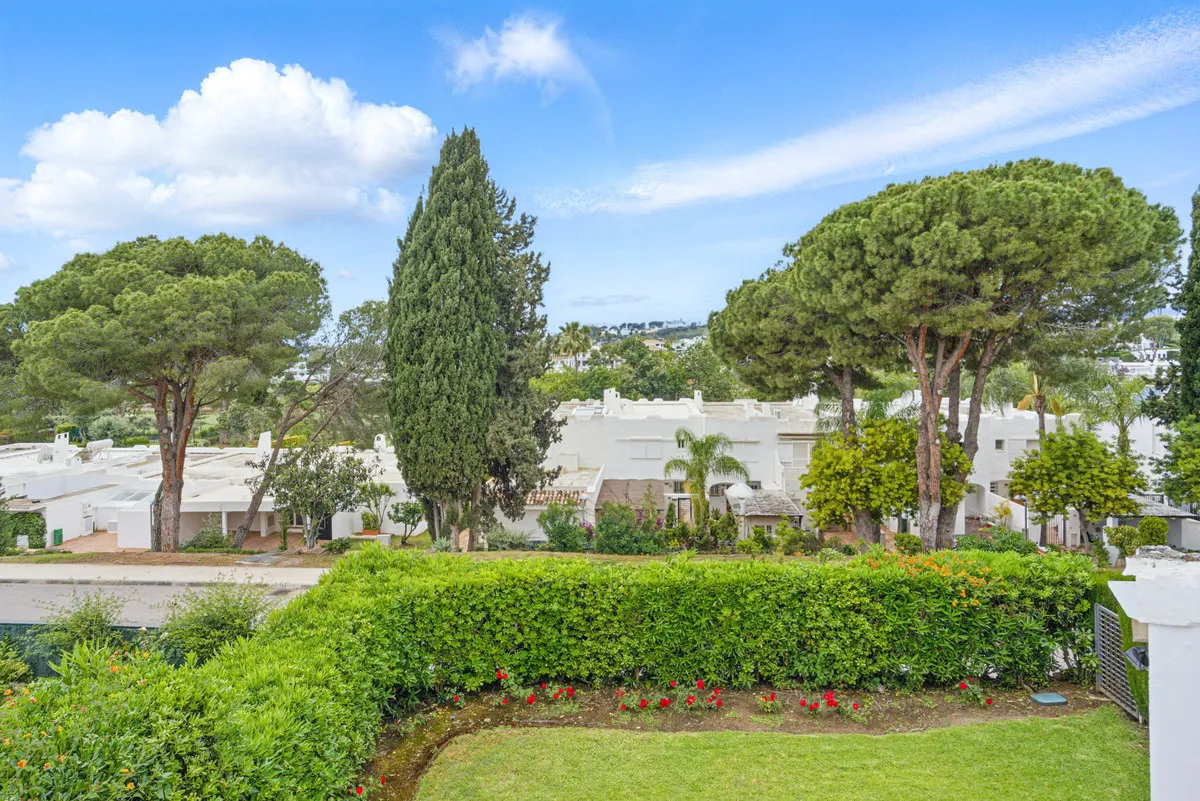 c984a3f2-bed1-4cb4-9c57-b90f5e1594f9