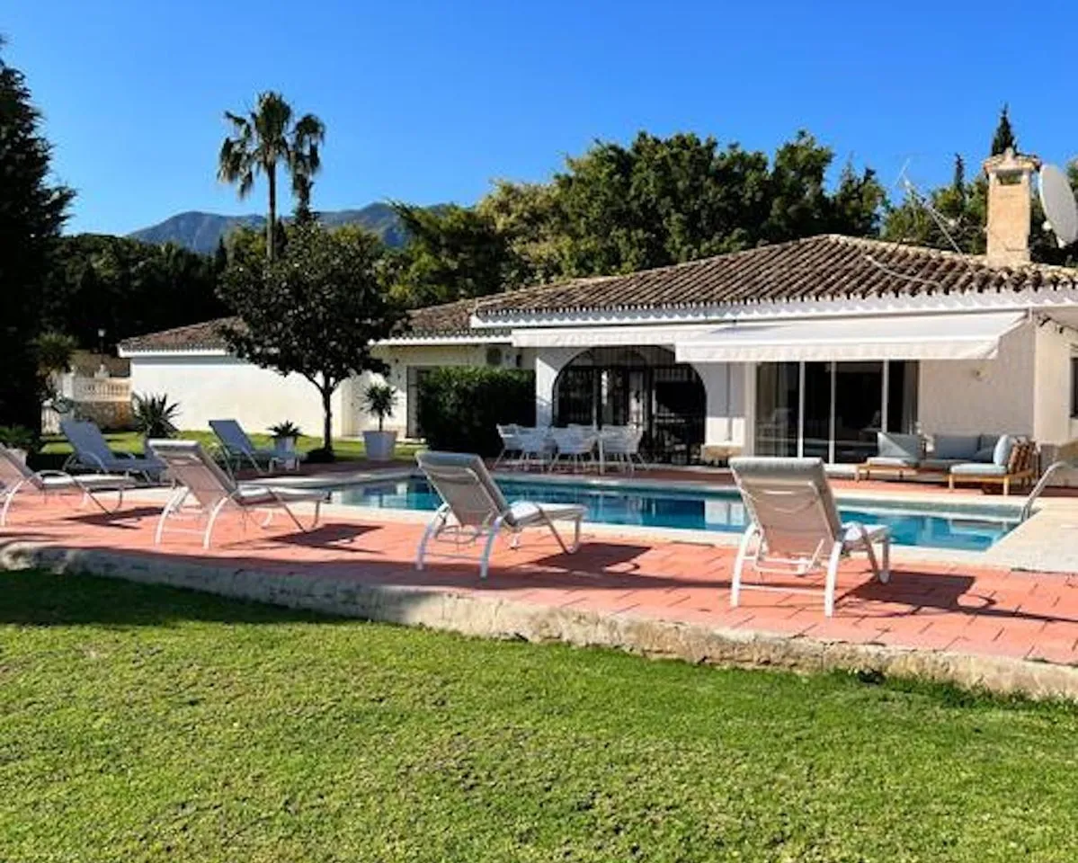 2718679e-664e-49aa-8e84-26b396c01db3