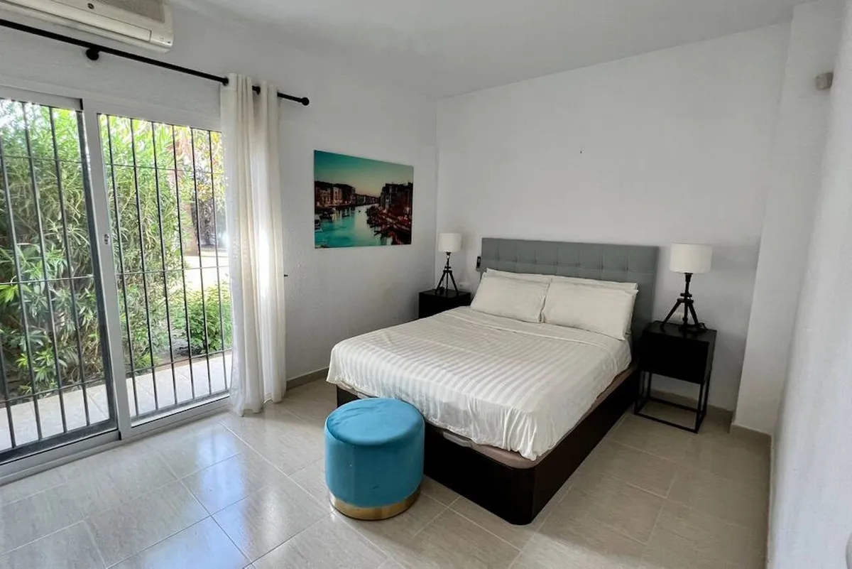 5d10d482-e57e-4adc-8a75-f07f6be08680