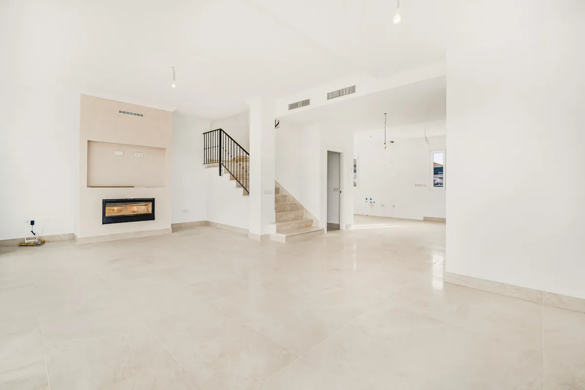 3a54ff58-b8fb-4765-8614-1d158b06b4bb