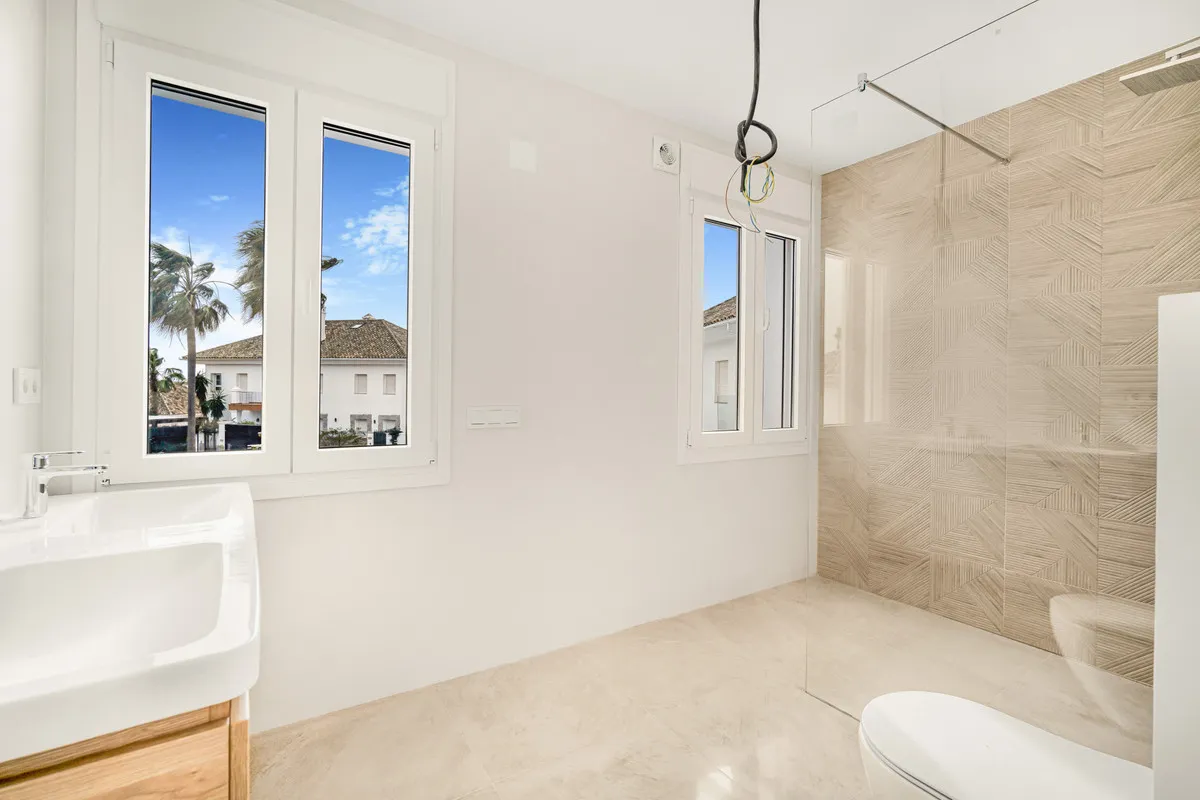 bc2375b9-4b8b-4def-9cd0-16e2df22348d