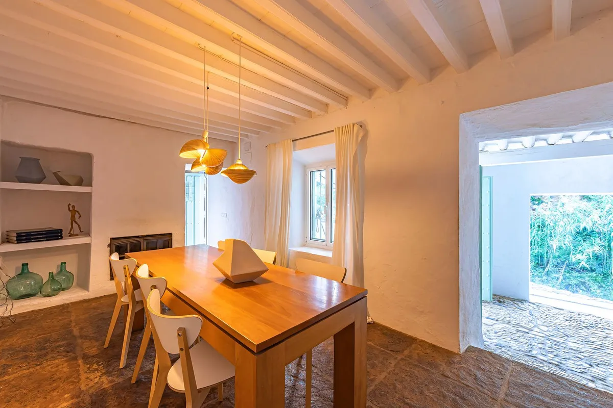 630c323d-a77c-4af1-82c4-31561f568dd9