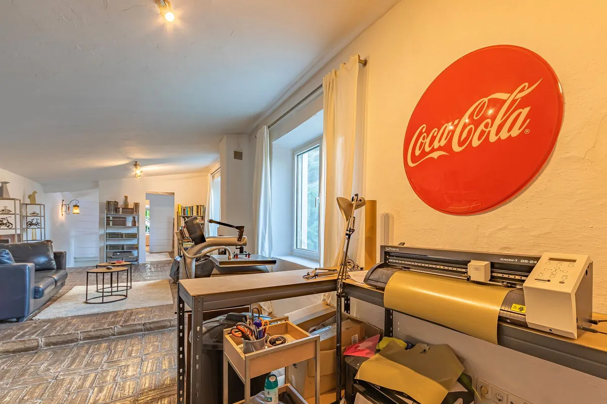 7ba024e6-f832-4404-acec-750ca6954cf6