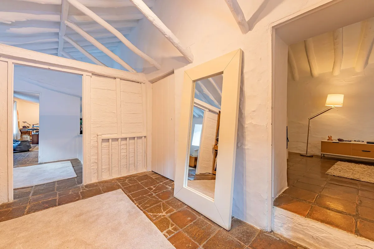 b2d398c5-9feb-4991-aeae-c3f28271f36d