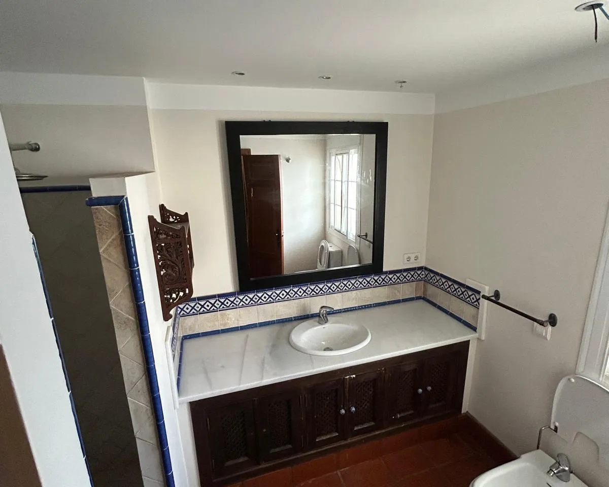 80d0d71d-e5bd-4c21-ab40-7bc0db4db239