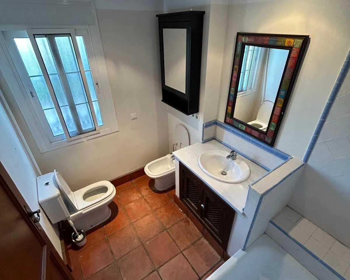 83bf19a8-56fd-41a0-9594-84ec56671b34