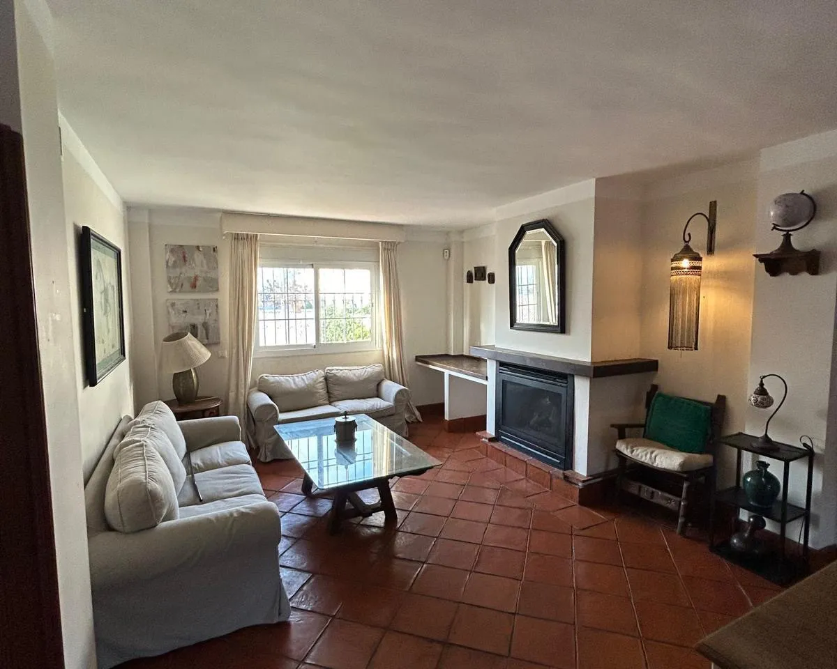 e005228b-1fcb-4a5d-aaf6-dba590c6800c