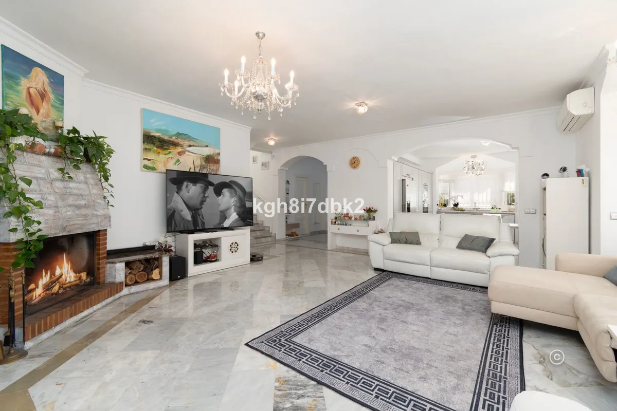 37fb049a-b958-4802-9eaa-d36c06b0ff70