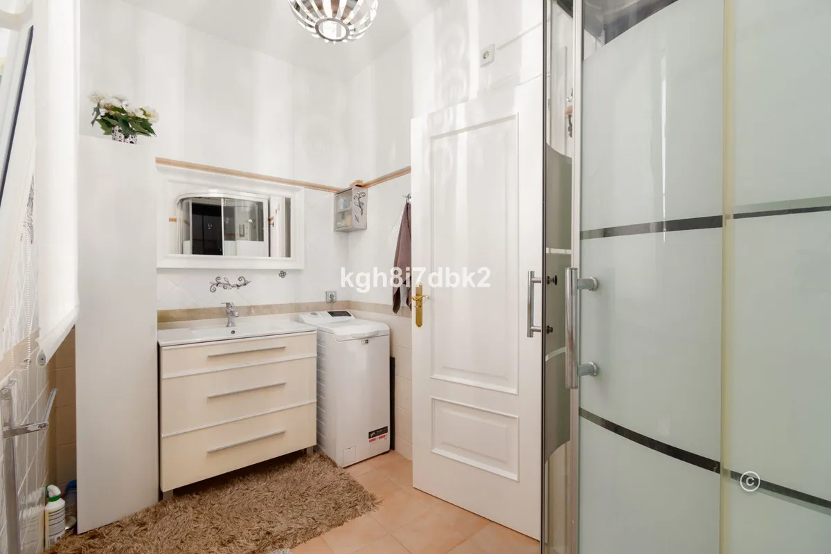 737d32e2-a935-45bf-99b7-8b273f24e0b2