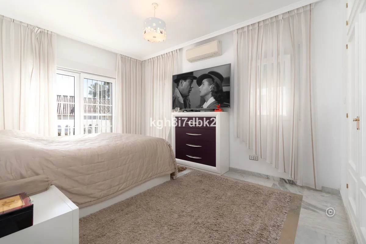 85c39eae-b59b-4645-8350-ccae91ea4488