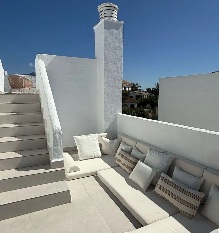 6aecbd27-ada2-4b50-b121-a1cfe803ebdf