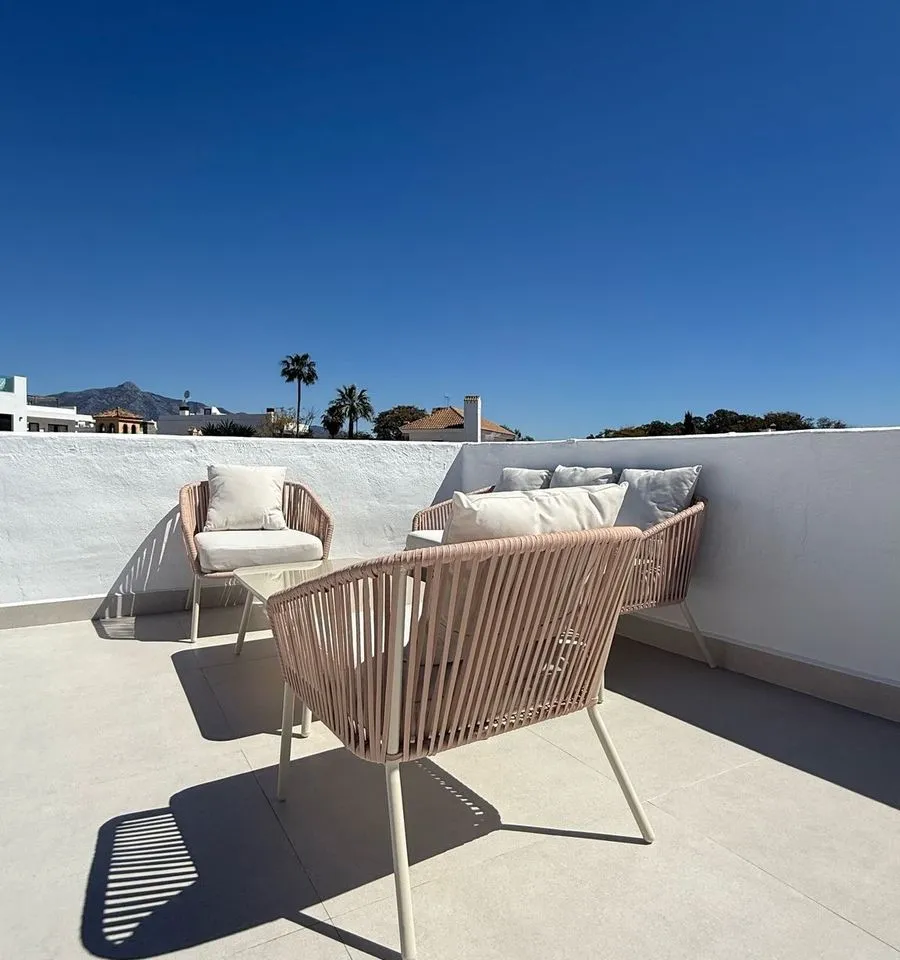 ae02dbdd-7958-46f2-9422-dd5c7cef2969